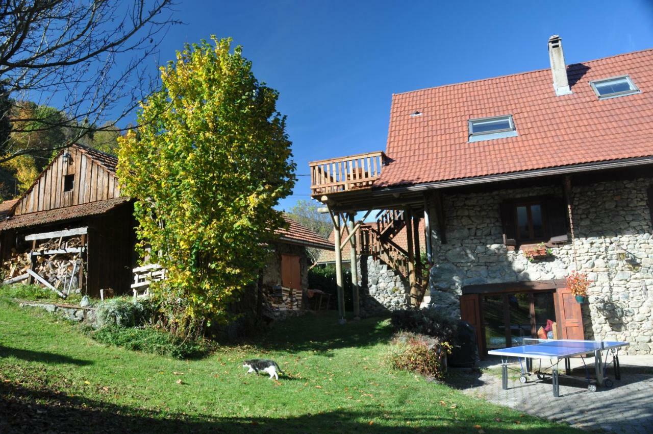 Saint-Mury-Monteymond Gite La Chamoussiere מראה חיצוני תמונה